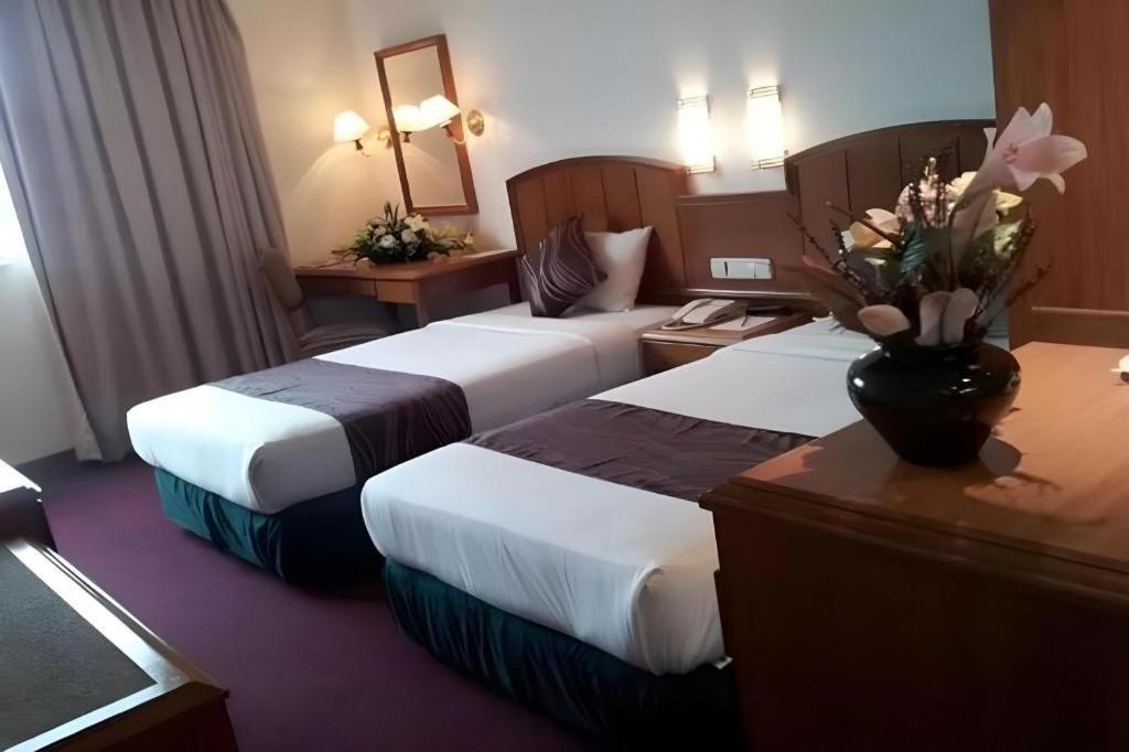 Hotel Continental Penang George Town Eksteriør bilde