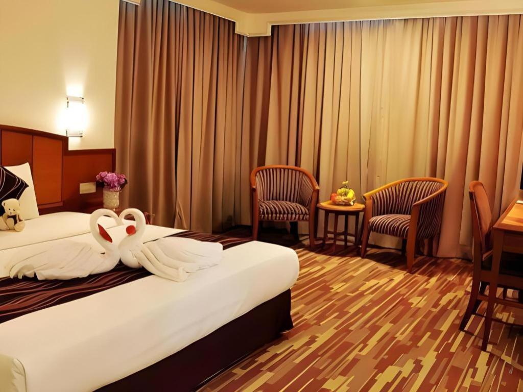 Hotel Continental Penang George Town Eksteriør bilde